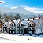 Nowoczesne Z Klimatyzacja I Balkonami, W Dobrej Lokalizacji Apartmán