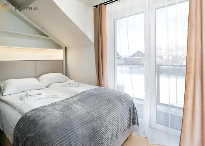 Nowoczesne Z Klimatyzacją I Balkonami, W Dobrej Lokalizacji Apartament *